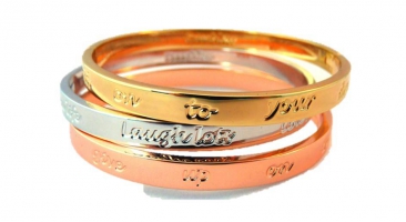 Cadeau Drie armbanden met quotes - wit, rosé en geelgoud